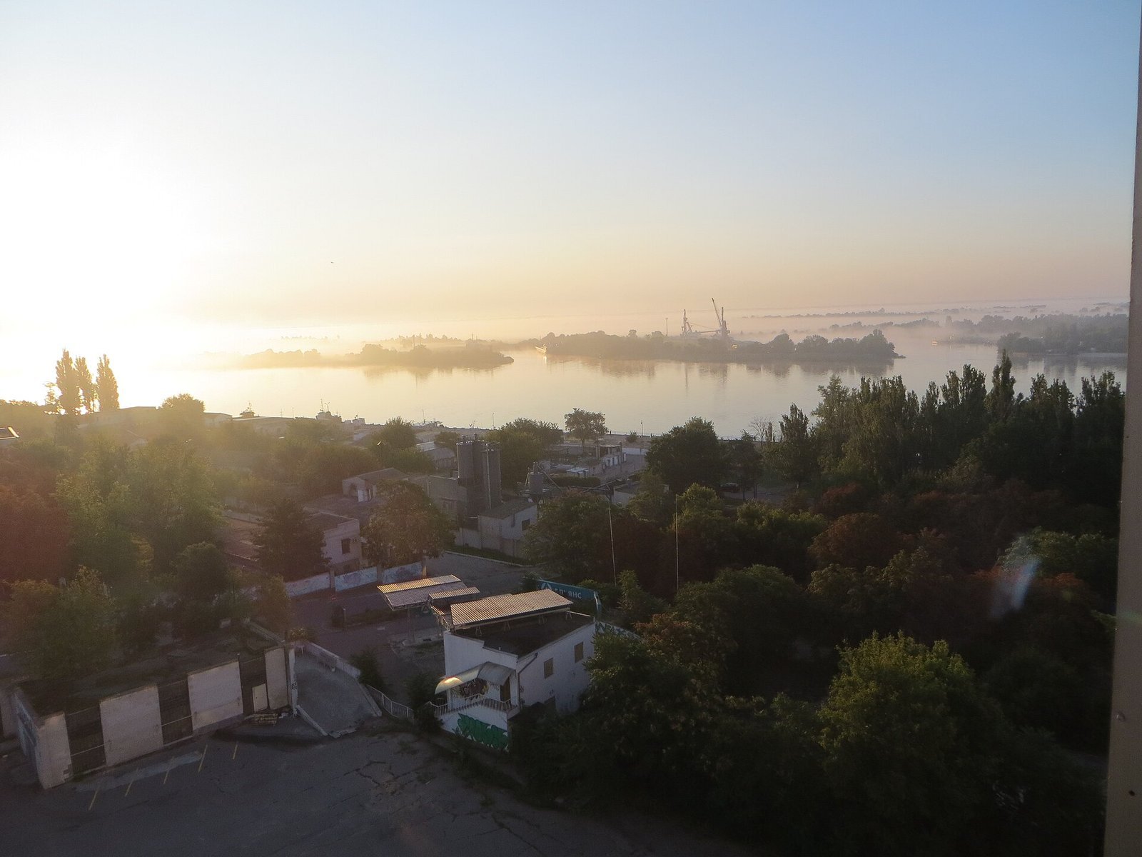 The Dnipro at Kherson, opposite Oleshky. Ukraine estimates some 6,000 people rem