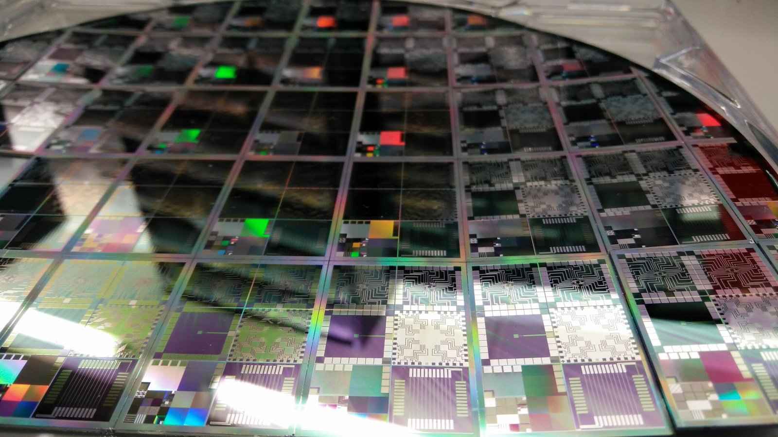 Semiconductor Wafer of Microelectronics